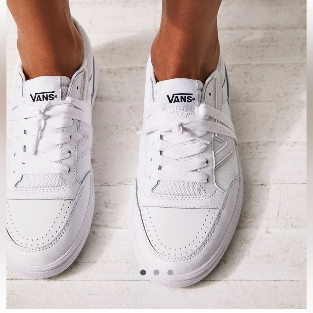 Vans Lowland Court Sneakers